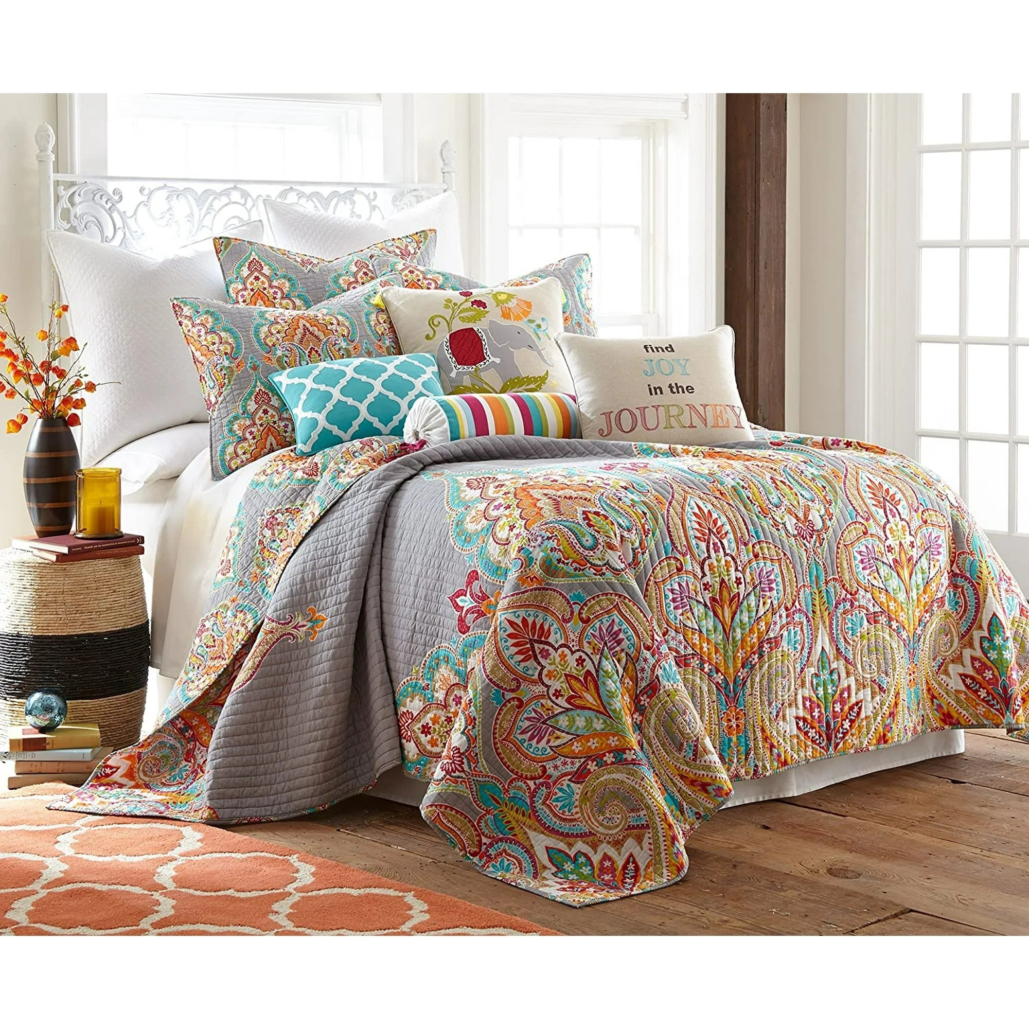 Levtex Home Marielle Quilt Set One Standard Pillow Sham - Damask Medallion