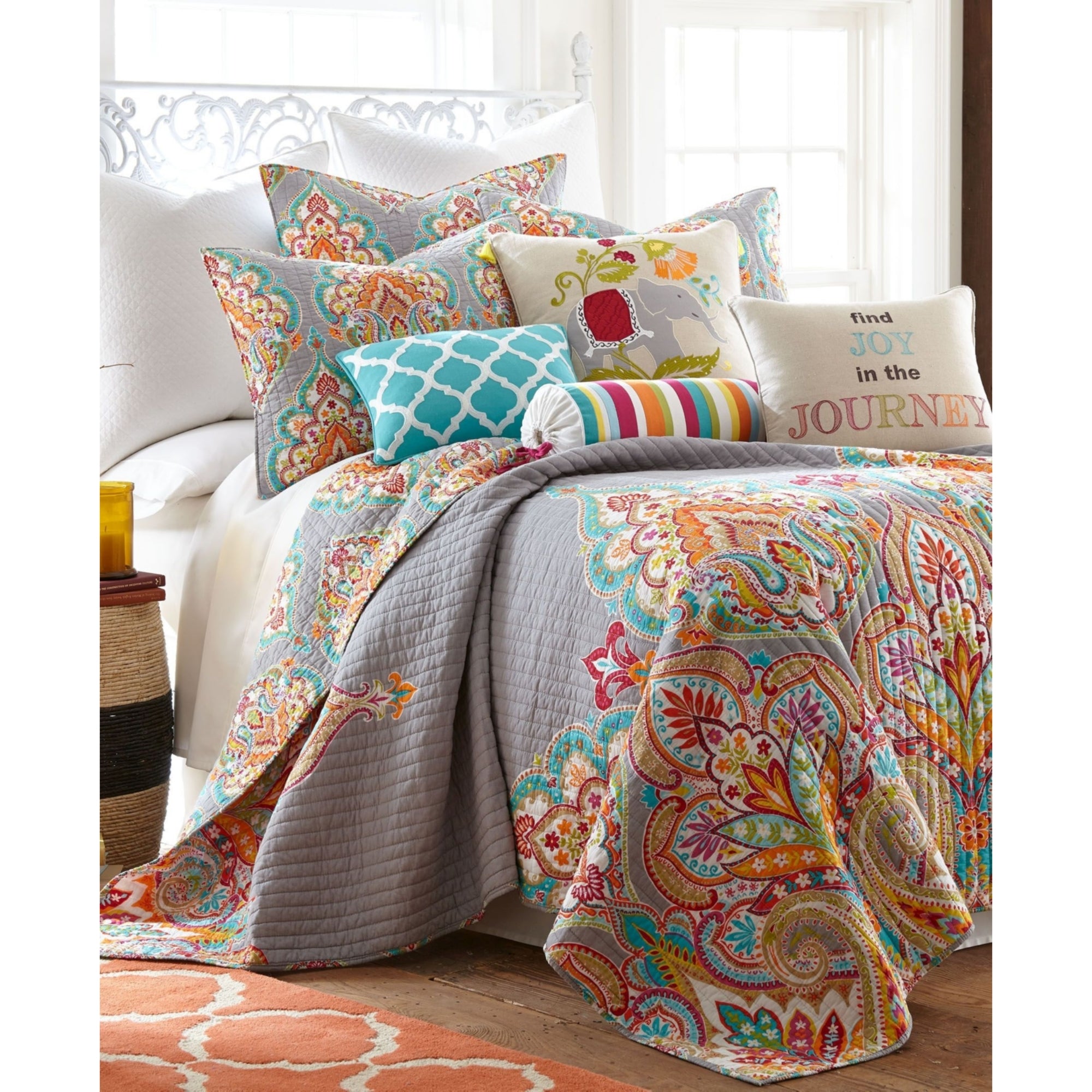 Levtex Home Marielle Quilt Set One Standard Pillow Sham - Damask Medallion