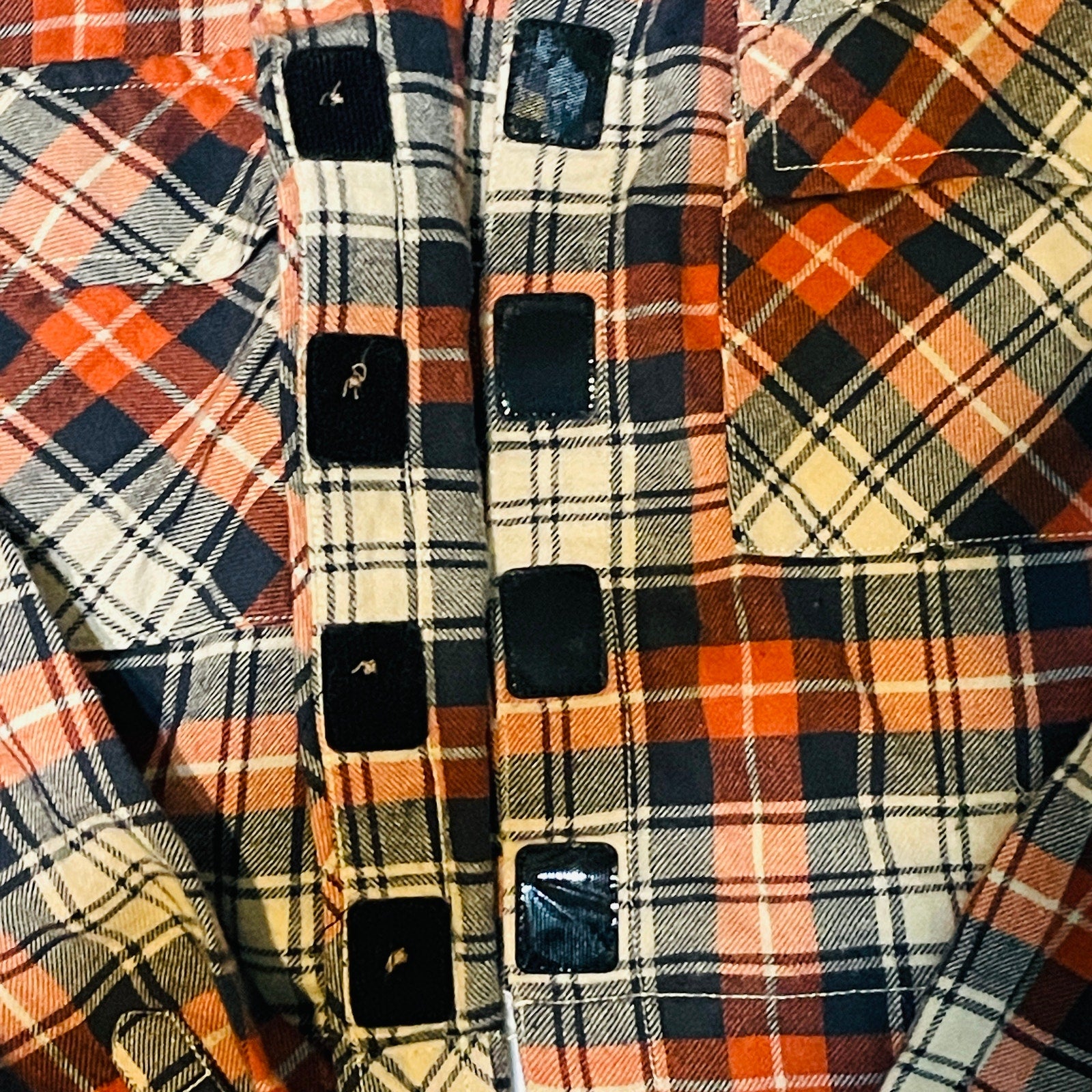 Arizona Juniors Cropped Long Sleeve Flannel Top with Pockets – Orange, Size Large