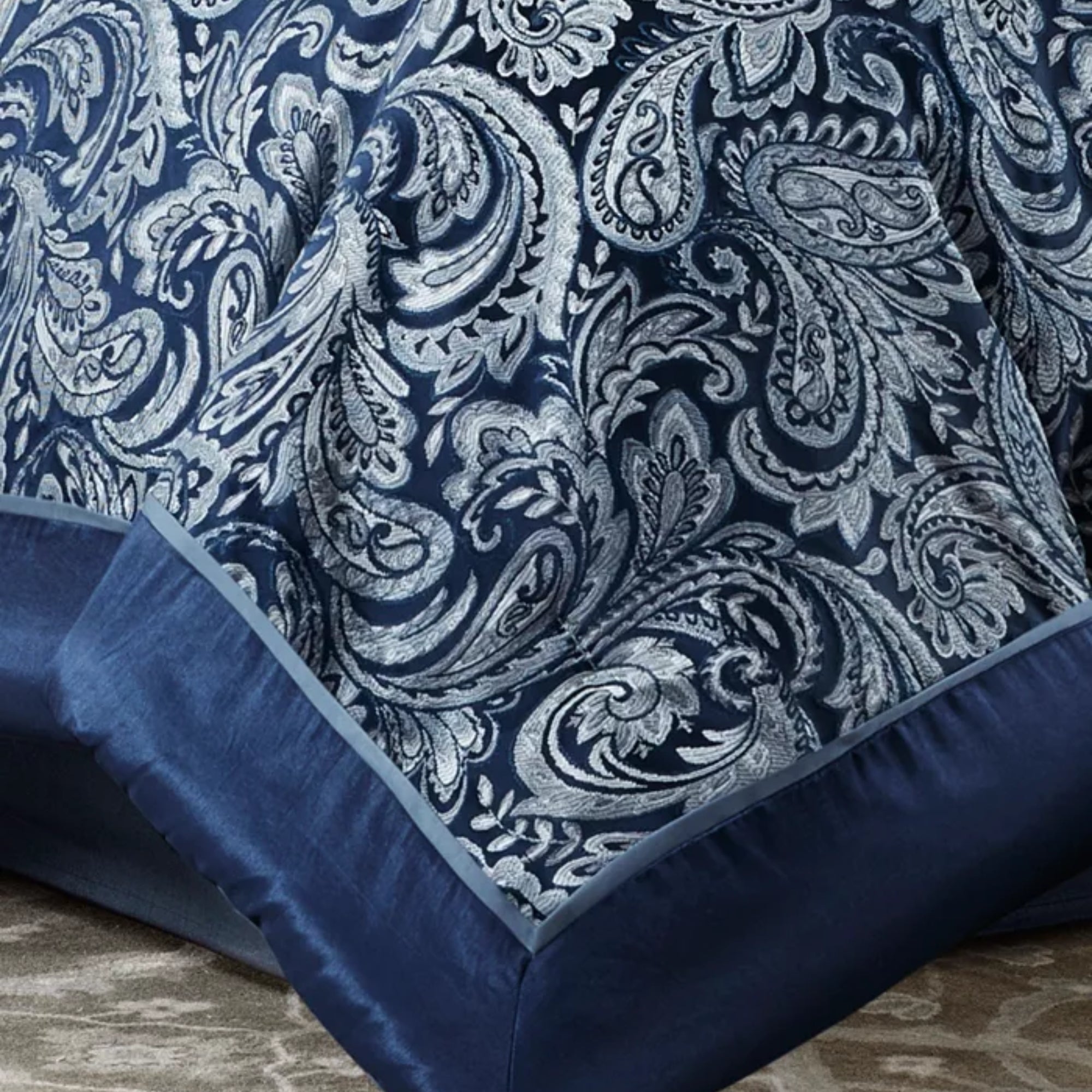 Aubrey King 9-Piece Comforter Set, Navy