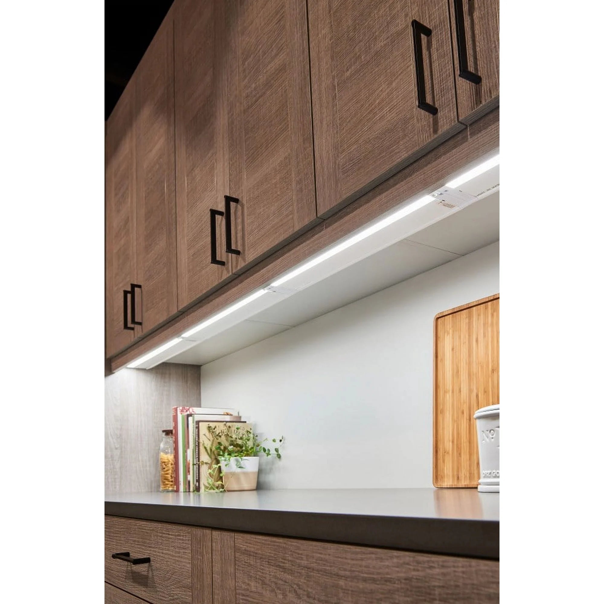 Kichler 4U Series 30-Inch LED Undercabinet Light – Textured White