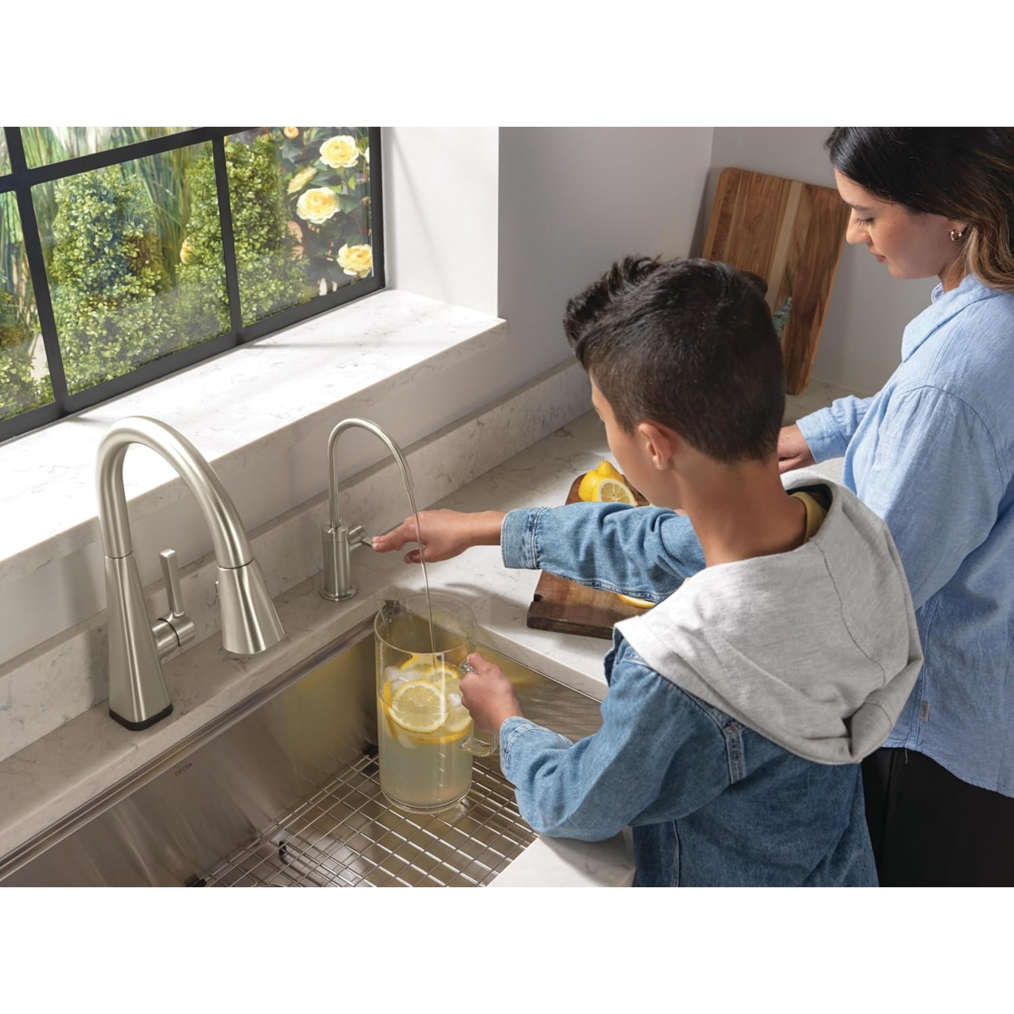 DWQ4001002 1.5 GPM Reverse Osmosis Beverage Faucet – Brilliance Stainless, Cold Only