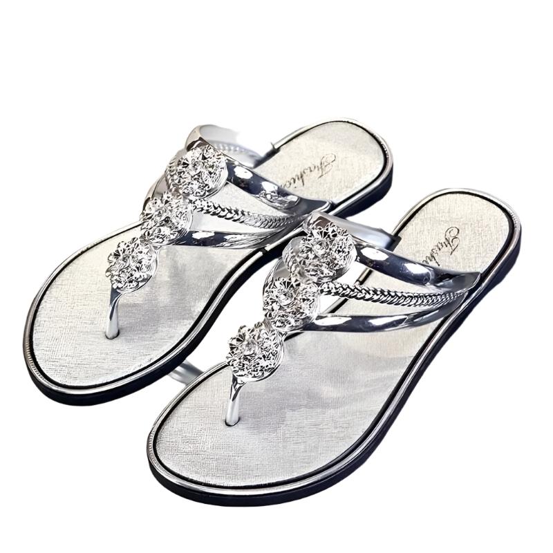 Women's Flower And Rhinestone Silver Thong Sandals in Size 8