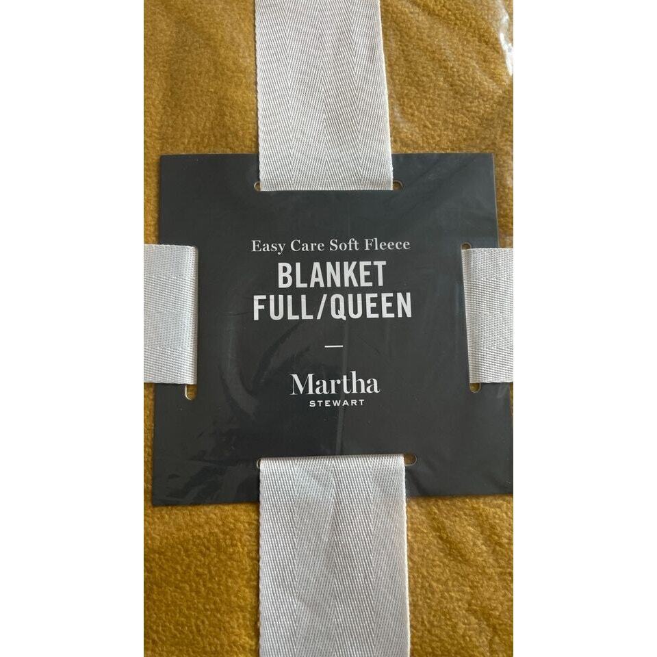 Martha Stewart Luxury Soft Fleece Blanket - Harvest Gold