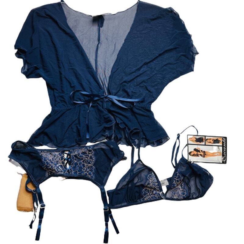 Escante Women's 4 Piece Lingerie Set | Medium