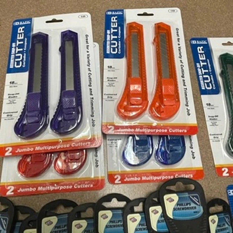 39-Piece Wholesale Tool Lot – Phillips & Flathead Screwdrivers, Snap-Off Box Cutters, Measuring Tape – DIY Utility Set